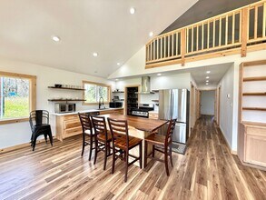 48405 Miracle Ave in Soldotna, AK - Building Photo - Building Photo