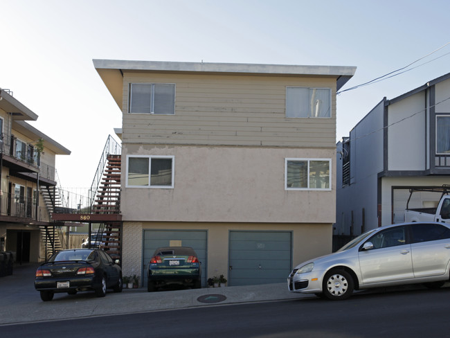 860 Hillside Blvd in Daly City, CA - Building Photo - Building Photo