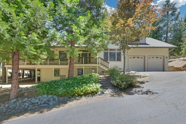 property at 26270 St Andrews Ct