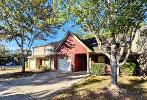 3039 Broadleaf Trail Rd in Fairburn, GA - Building Photo