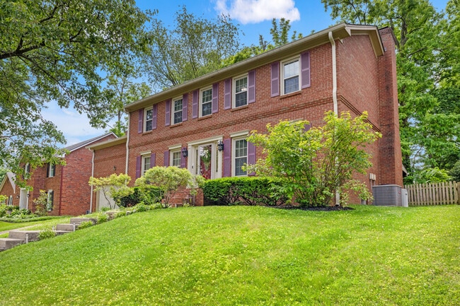 property at 2152 Sallee Dr