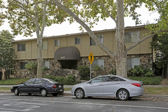 Lions Court in Sacramento, CA - Building Photo - Building Photo