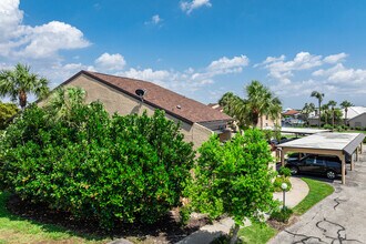 Admiralty Yacht Club Condominiums in North Fort Myers, FL - Building Photo - Building Photo