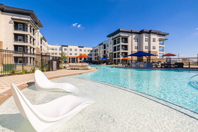 Botanic Luxury Living