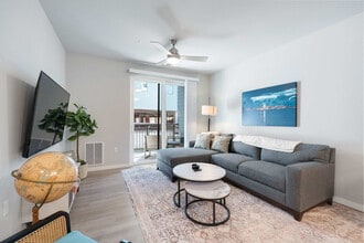 601 Sand Pearl Ln in Madison, WI - Foto de edificio - Building Photo