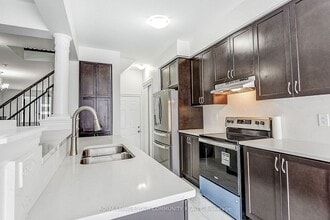 31 Averill Rd in Brampton, ON - Building Photo - Building Photo