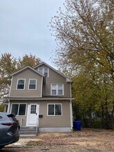 249 Commonwealth Ave in Springfield, MA - Building Photo - Building Photo