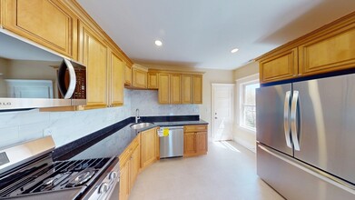 27 Champney St in Boston, MA - Building Photo - Building Photo