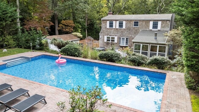 property at 31 Widener Ln