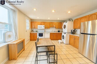 154 Harvard St in Brookline, MA - Building Photo - Building Photo