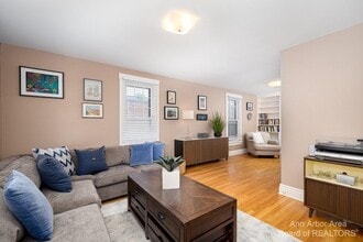 413 5th St in Ann Arbor, MI - Building Photo - Building Photo