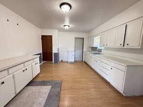 3132 NW 16th St in Oklahoma City, OK - Foto de edificio - Building Photo