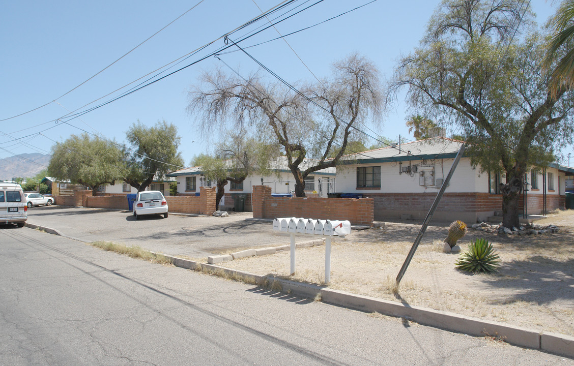 1602-1614 N Richey Blvd in Tucson, AZ - Building Photo