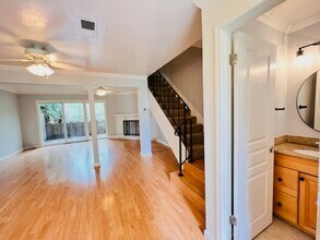 394 Ilo Ln in Danville, CA - Building Photo - Building Photo