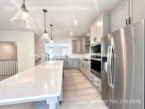 2518 Magnolia Blossom Wy in Charlotte, NC - Building Photo - Building Photo