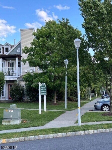 253 Old Farm Dr in Great Meadows, NJ - Building Photo