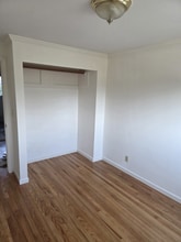 4901 241st St SW in Mountlake Terrace, WA - Foto de edificio - Building Photo