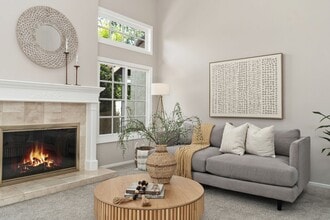 8405 Sweetwater Cir in Huntington Beach, CA - Building Photo - Building Photo