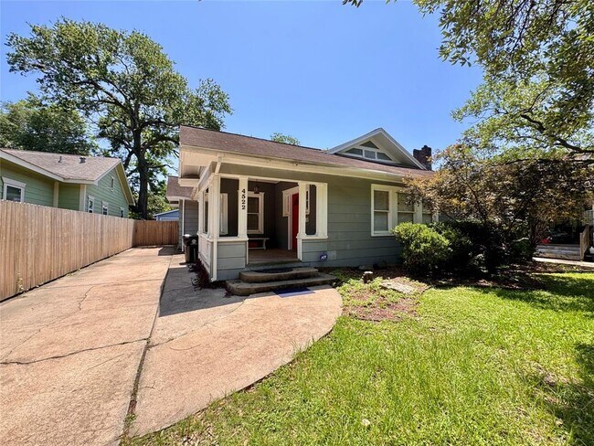 4522 McKinney St in Houston, TX - Building Photo - Building Photo