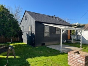 523 S G St in Madera, CA - Building Photo - Building Photo