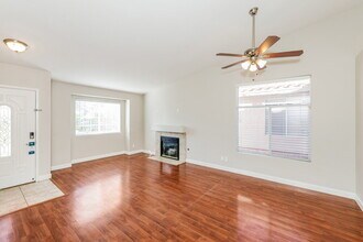 5208 Still Breeze Ave in Las Vegas, NV - Building Photo - Building Photo