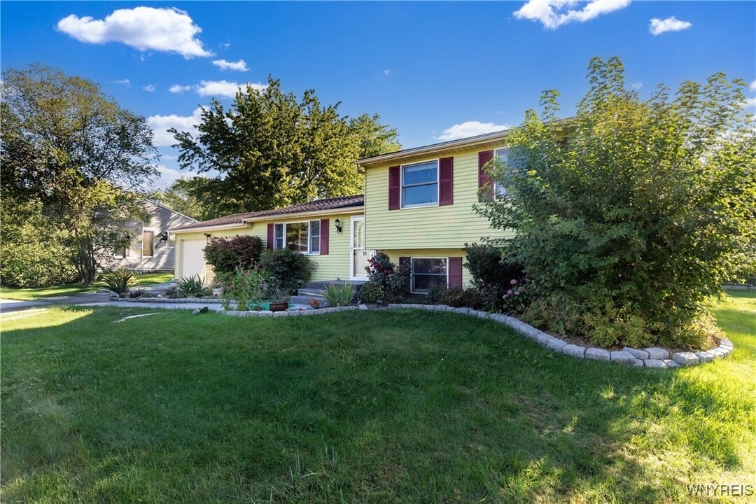 39 Vermont Pl in Buffalo, NY - Building Photo