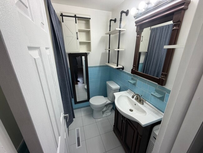 105 bailey road in Yorktown, VA - Building Photo - Building Photo