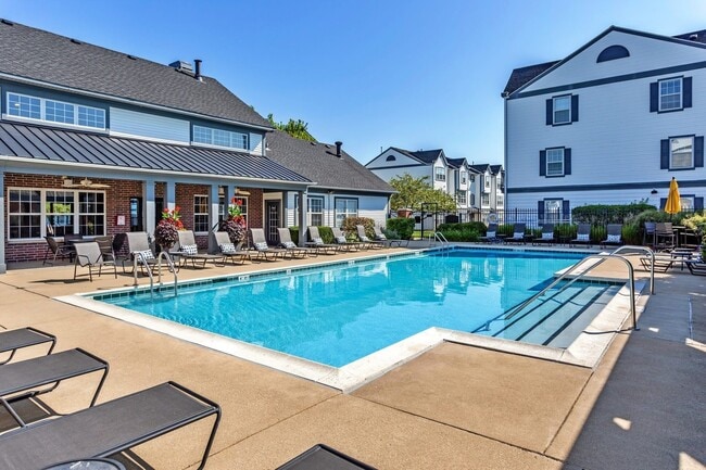 404 Mozart Ct in Wheaton, IL - Building Photo - Building Photo