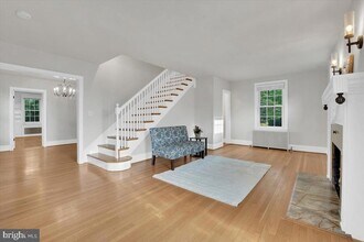 1903 Kirby Rd in McLean, VA - Building Photo - Building Photo