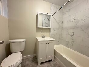 88 Pulaski St, Unit 7 in Newark, NJ - Building Photo - Building Photo