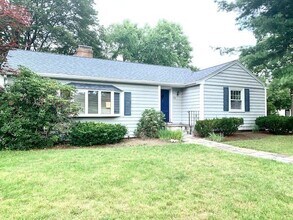100 Fessenden St in Newton, MA - Building Photo - Building Photo