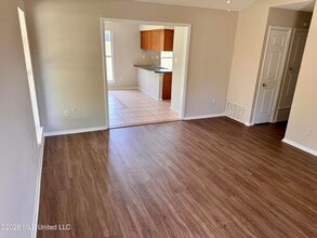 10515 Oak Leaf Dr in Olive Branch, MS - Foto de edificio - Building Photo