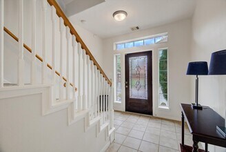 7439 Hollister Spring in Houston, TX - Building Photo - Building Photo