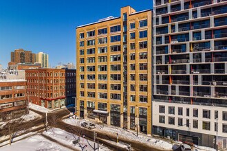 Lofts des Arts in Montréal, QC - Building Photo - Building Photo