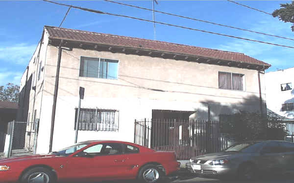 5449 Virginia Ave in Los Angeles, CA - Building Photo - Building Photo