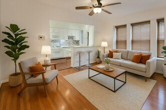 6023 Waterman Blvd, Unit 1E in St. Louis, MO - Building Photo - Building Photo