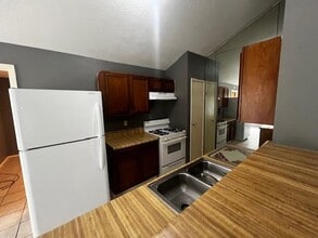 22515 Tree House Ln in Spring, TX - Building Photo - Building Photo