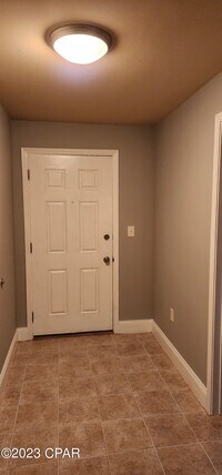 9860 S Thomas Dr photo'