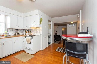 2239 S 15th St in Philadelphia, PA - Building Photo - Building Photo