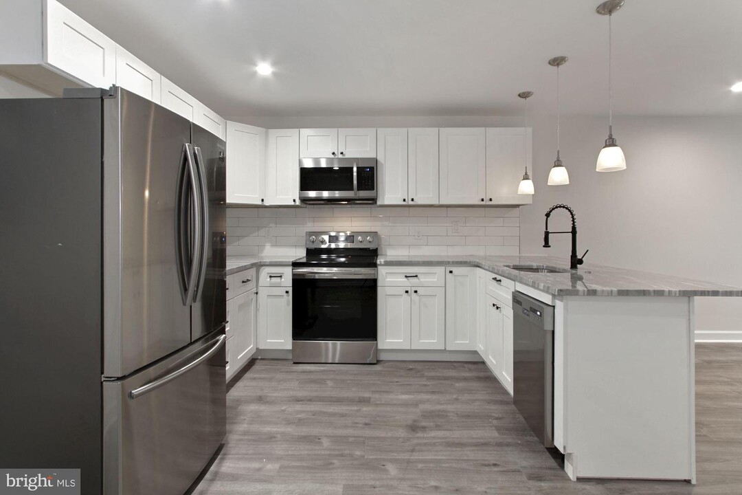 2117 N Front St-Unit -3 in Philadelphia, PA - Building Photo