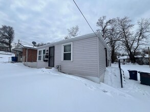 2505 Crescent Ave in St. Louis, MO - Building Photo - Building Photo