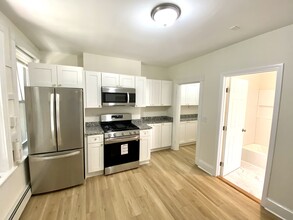 866 Huntington Ave, Unit 2 in Boston, MA - Building Photo - Building Photo