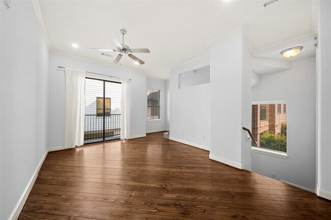 202 McGowen St in Houston, TX - Building Photo - Building Photo