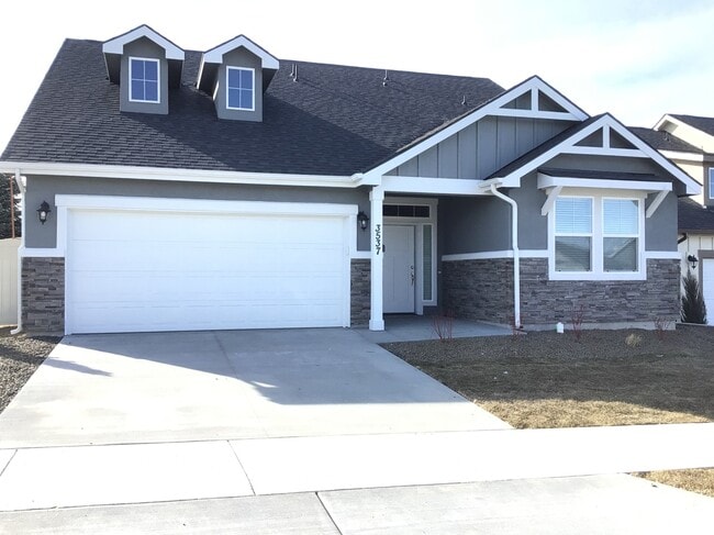 property at 3537 S Bartlett Way
