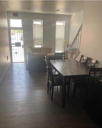 2505 W Baltimore St photo'