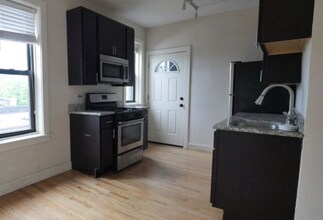4036 N Ashland Ave in Chicago, IL - Building Photo - Building Photo
