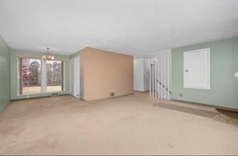 2112 Trippe St in Richland, WA - Foto de edificio - Building Photo