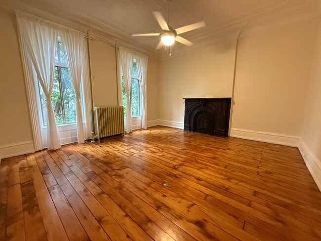 117 Fair St in Kingston, NY - Building Photo - Building Photo