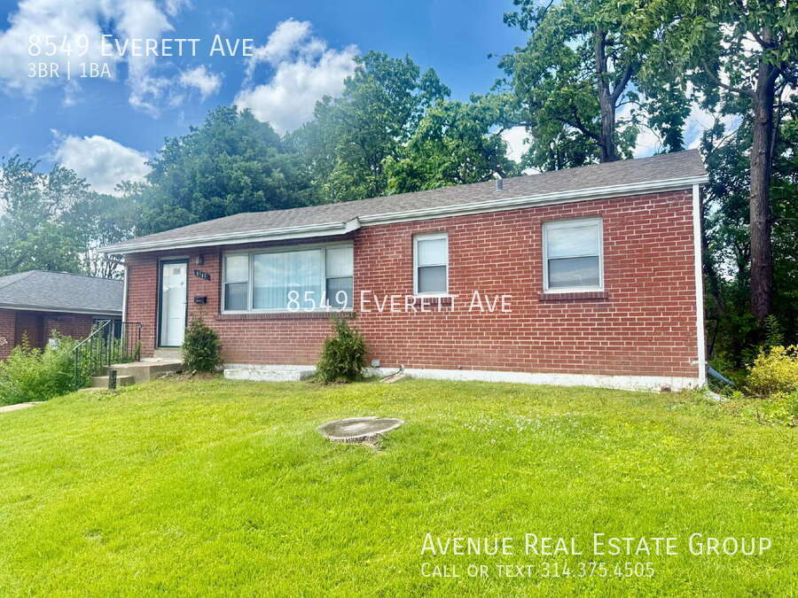 8549 Everett Ave in Richmond Heights, MO - Building Photo