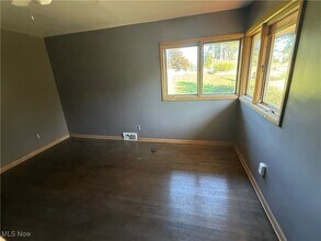 9060 State Rd in North Royalton, OH - Building Photo - Building Photo